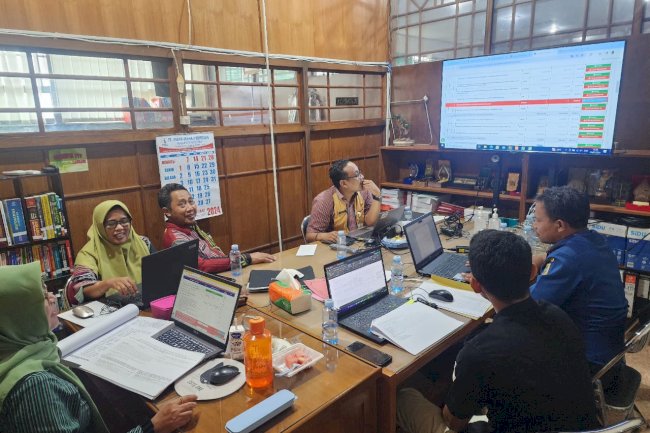DESK FINALISASI INPUTING CAPAIAN SPM DAN PENYUSUNAN LAPORAN PENERAPAN SPM  KABUPATEN KLATEN TAHUN 2023