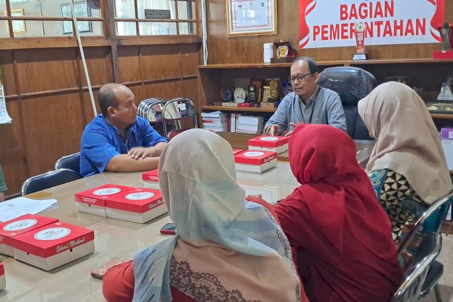 Rapat Penyusunan SSH Kader Non PNS di Kelurahan