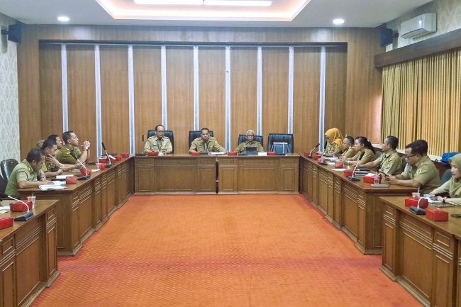 Sosialisasi Pelaksanaan Evaluasi Kinerja Kecamatan Tahun 2025