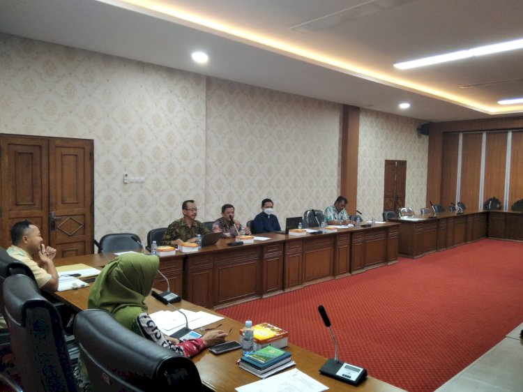 Rapat TKKSD Kabupaten Klaten Fasilitasi Permohonan Kerja Sama dari Universitas Sebelas Maret