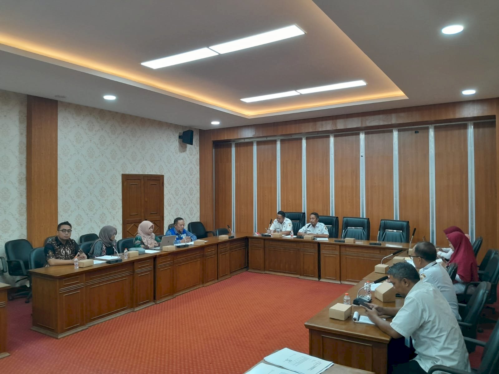 RAPAT TIM KOORDINASI KERJA SAMA DAERAH KABUPATEN KLATEN FASILITASI PENAWARAN KERJA SAMA DARI POLITEKNIK AKBHARA SURAKARTA