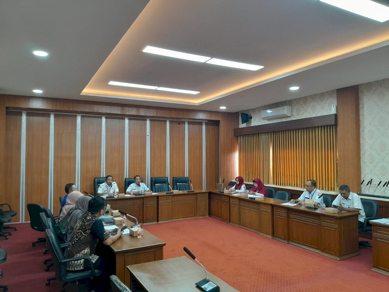 RAPAT TIM KOORDINASI KERJA SAMA DAERAH KABUPATEN KLATEN FASILITASI PENAWARAN KERJA SAMA DARI POLITEKNIK AKBHARA SURAKARTA