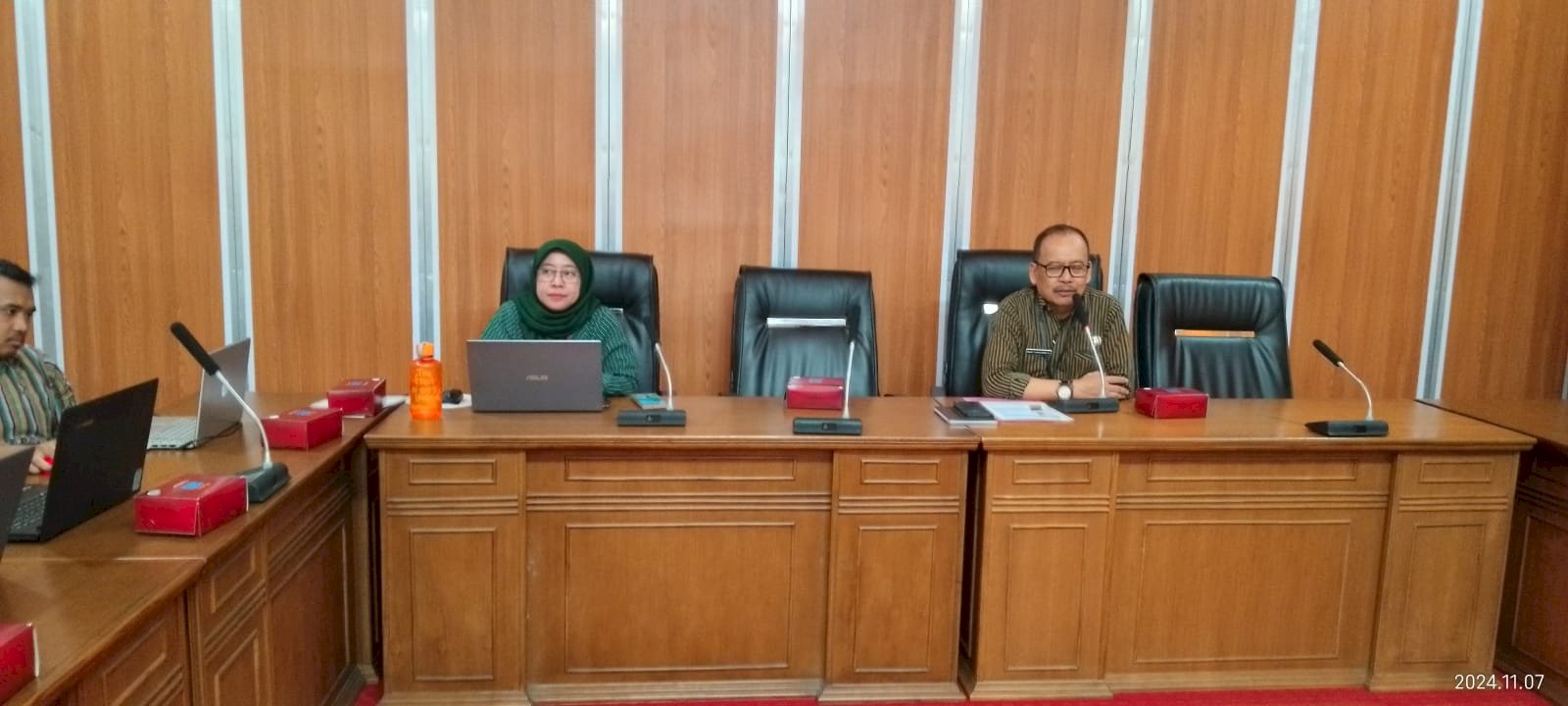 Rapat Koordinasi Laporan Desk Pilkada Terhadap Perkembangan Pelaksanaan Tahapan Pilkada Serentak Tahun 2024