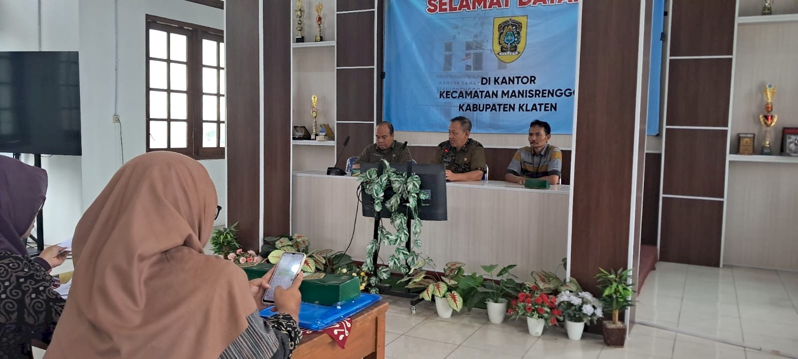 Verifikasi Lapangan Evaluasi Kinerja Kecamatan (EKK) Tahun 2025 di Kecamatan Jogonalan dan Kecamatan Manisrenggo