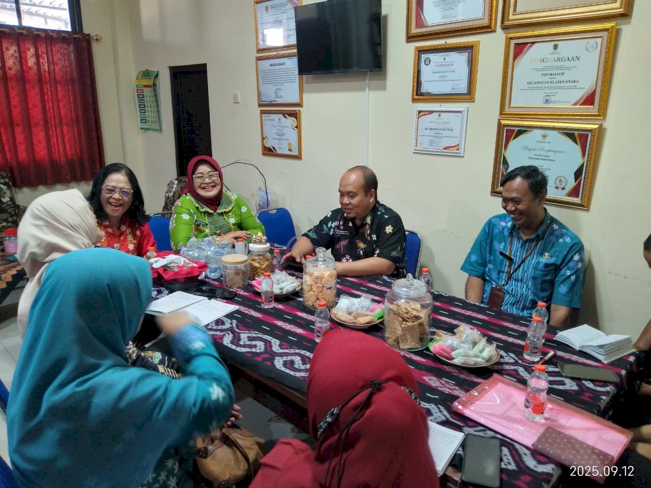 Verifikasi Lapangan Evaluasi Kinerja Kecamatan (EKK) Tahun 2025 di Kecamatan Kalikotes dan Kecamatan Klaten Utara