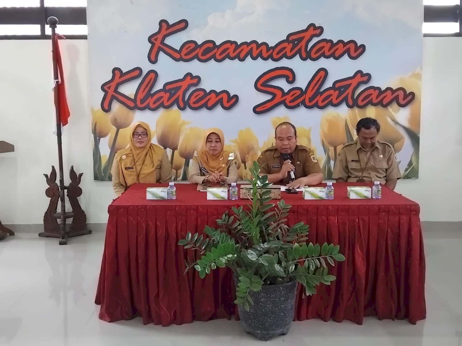Verifikasi Lapangan Evaluasi Kinerja Kecamatan (EKK) Tahun 2025 di Kecamatan Gantiwarno dan Kecamatan Klaten Selatan