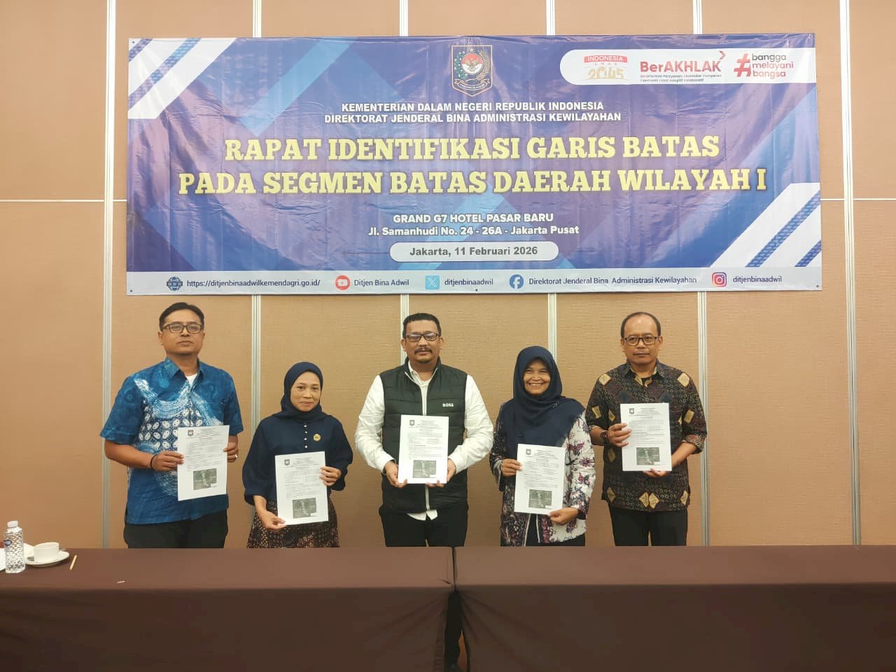 Penandatangan Berita Acara Kesepakatan Batas Wilayah antara Kabupaten Klaten, Provinsi Jawa Tengah dan Kabupaten Sleman, Daerah Istimewa Yogyakarta