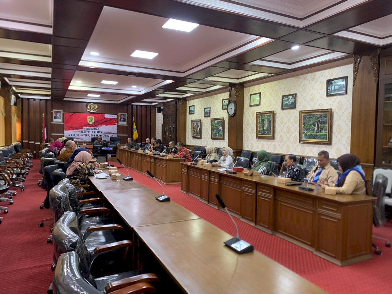 Rapat Koordinasi Penyelarasan Pelaksanaan Tugas dan Fungsi Sekretaris Kecamatan